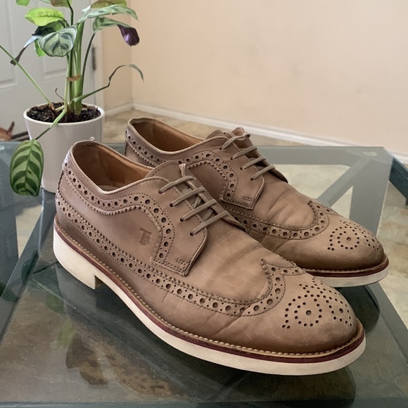 TOD’S Longwing Rubber Sole Brogues - Purposely Distressed - Picture 13 of 14